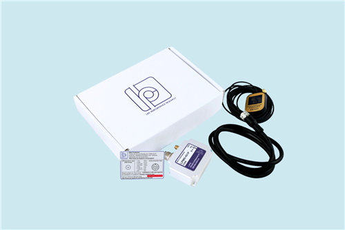 Lieferumfang LPMS-IG1P-CAN– Sensoreinheit, Anschlusskabel, Box, Infokarte sowie GPS/BD-Antennenkabel